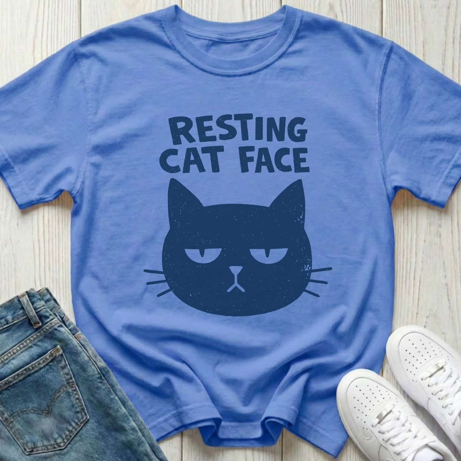 Resting Cat Face T-shirt